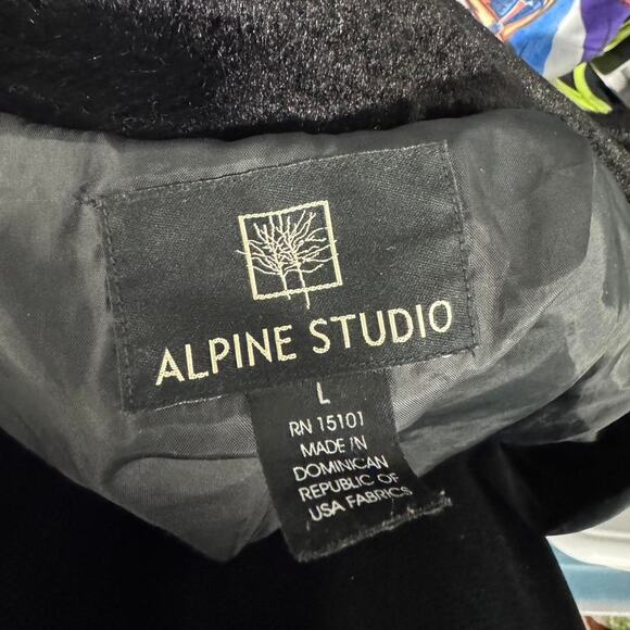 Vintage Waist Length Fur Jacket - Picture 4 of 5